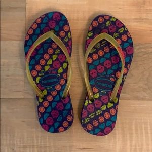 Girls Havaianas flip flops